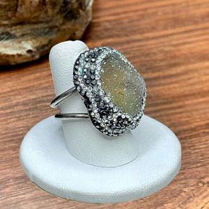 🌺Unique Artisan Sterling Druzy Crystal Ring